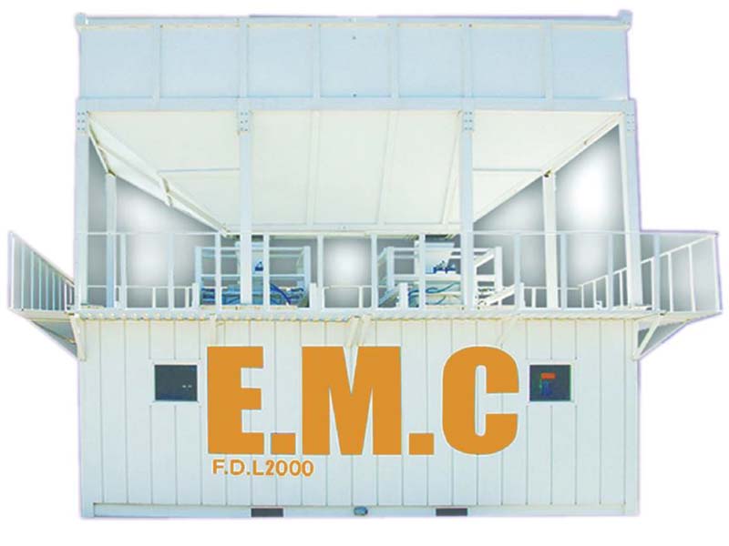 E.M.C موديل FDL2000: المنظومة المتنقلة الرائدة لتعبئة الحاويات في الموانئ