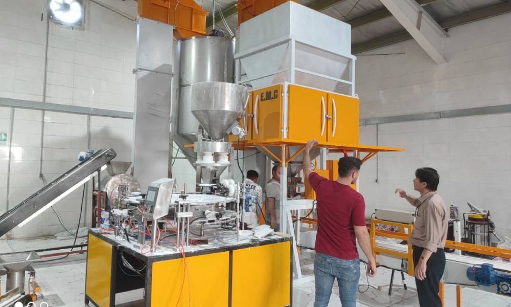 راهنمای جامع دستگاه‌های کیسه‌پرکن اتوماتیک: کارکرد، انواع و نکات انتخاب